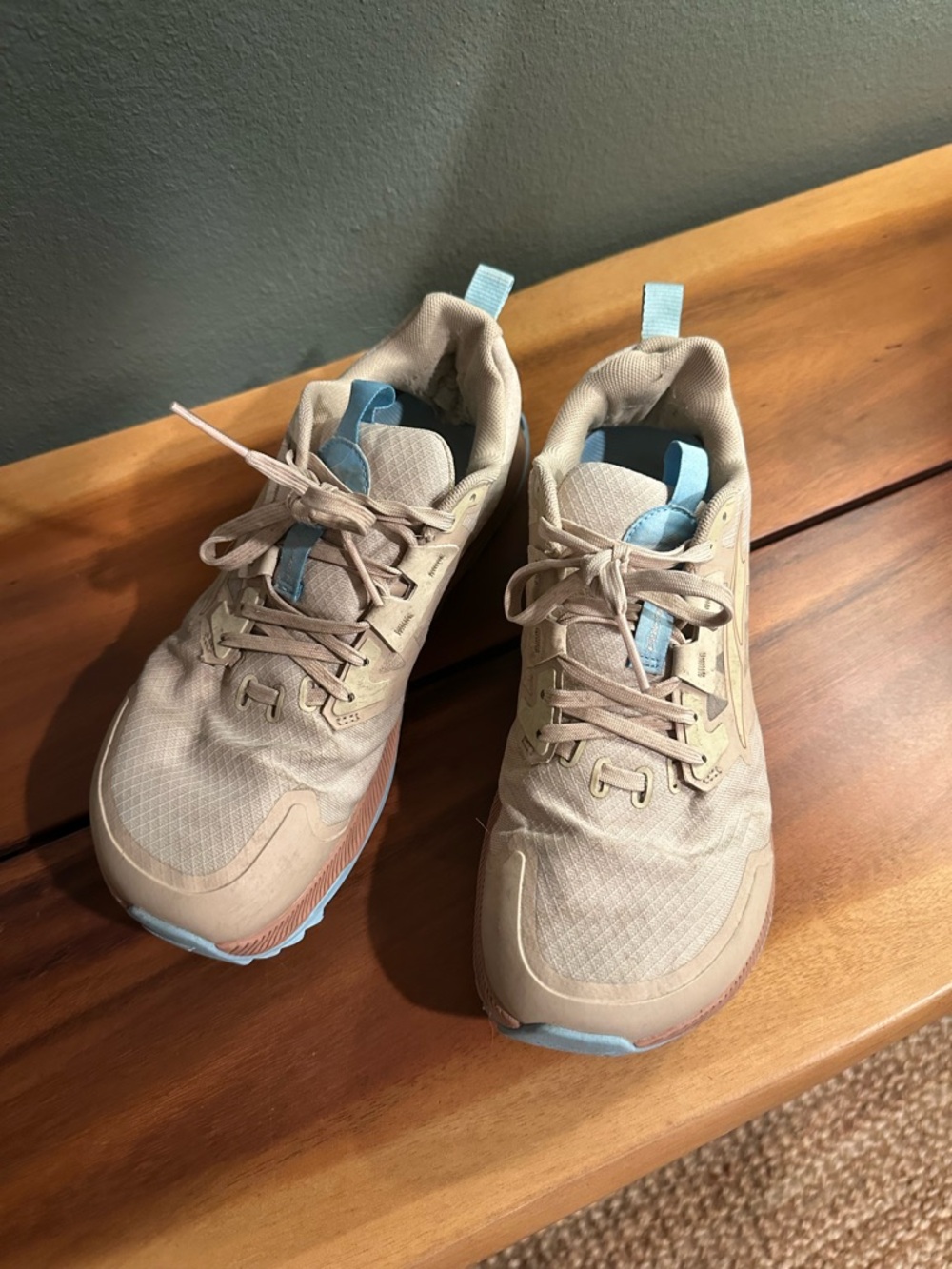 ALTRA Women's Lone Peak 7 Trail Running Shoe (FLAW)